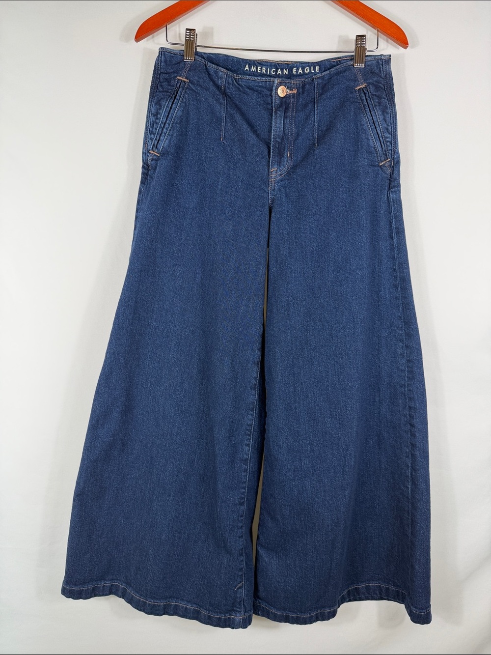American Eagle AE A-Line Fit Wide-Leg Denim in Deep Blue. Womens Size 4 Regular